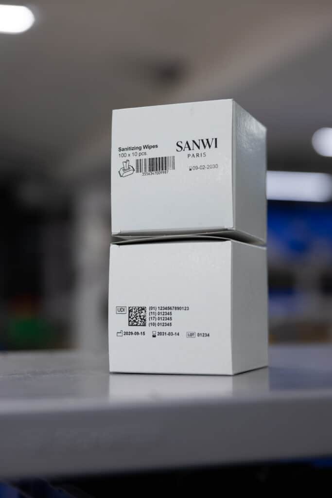 Logotipo impreso directamente en el envase con REINER jetStamp 1025 móvil