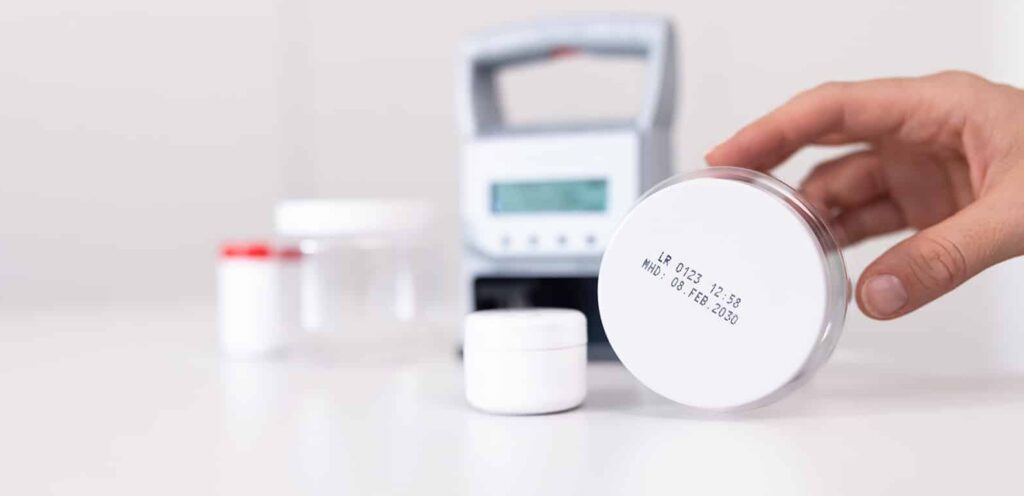 Plastic container with printed labeling