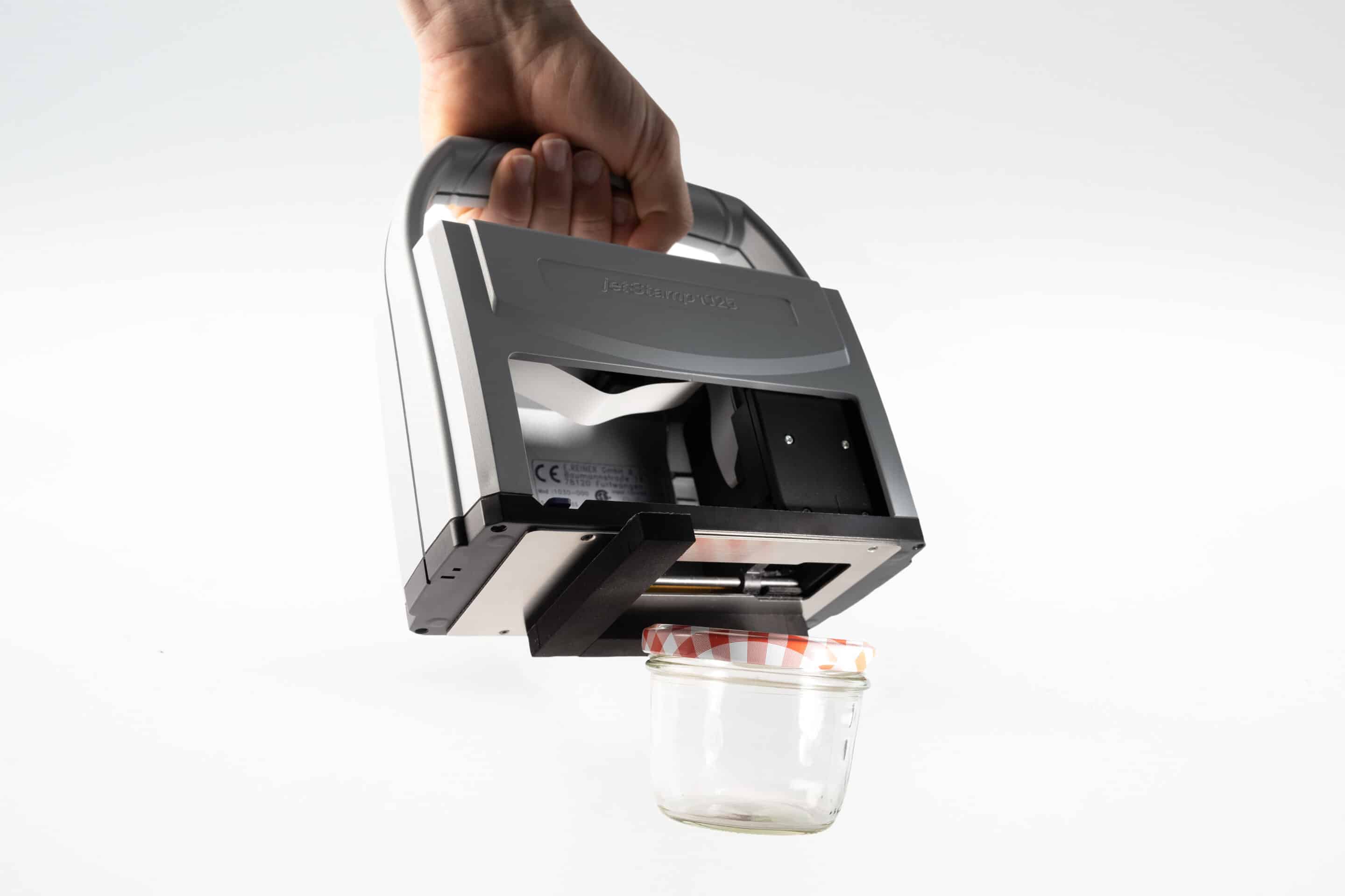 jetStamp 1025 mit montierter Positioniermatte